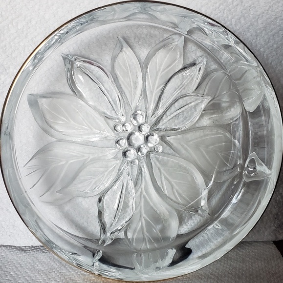 Pressed Glass Dish - Picture 1 of 6